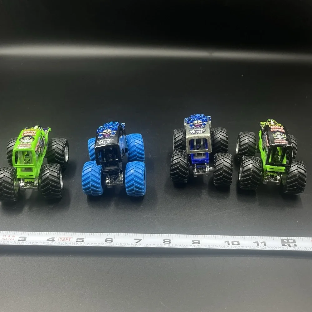 Hot Wheels Monster Jam Grave Digger Truck Lot of‎ 4 1:64 Scale Bad Bone